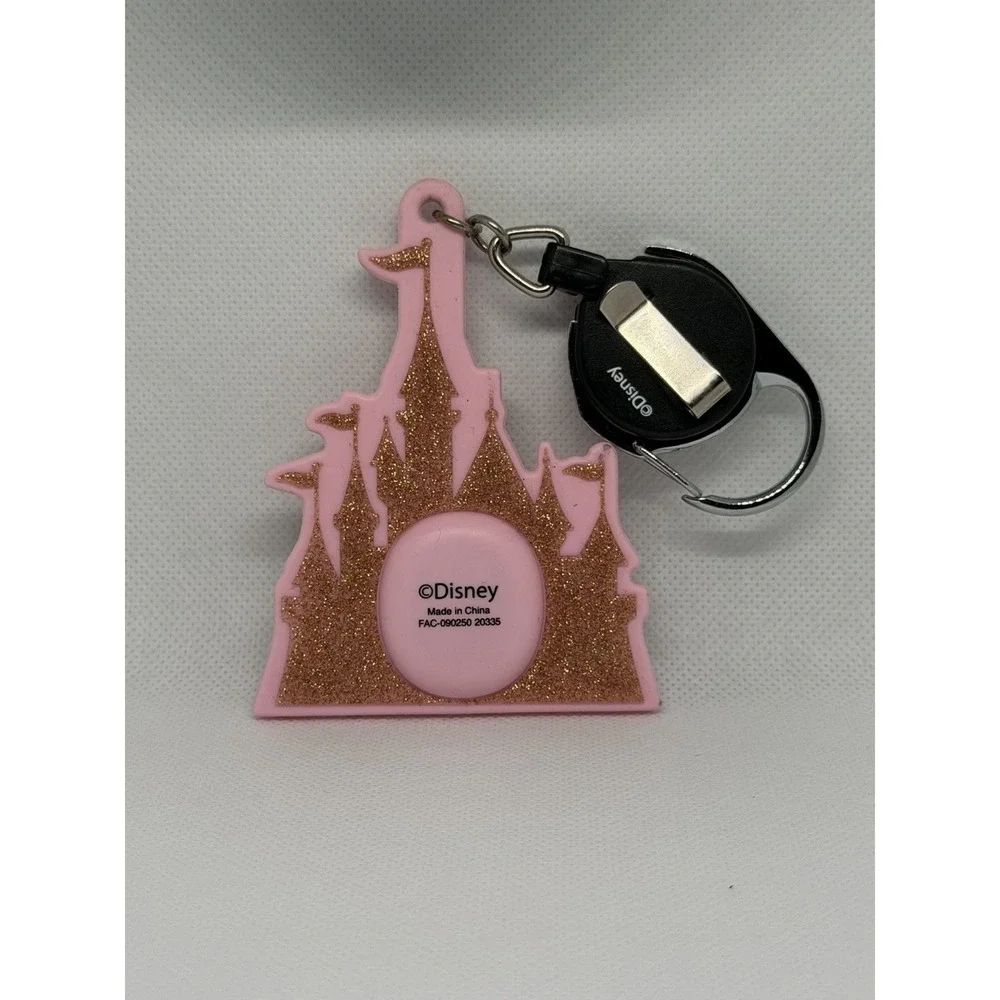 Disney Retractable MagicKeepers Clip - Cinderella Castle